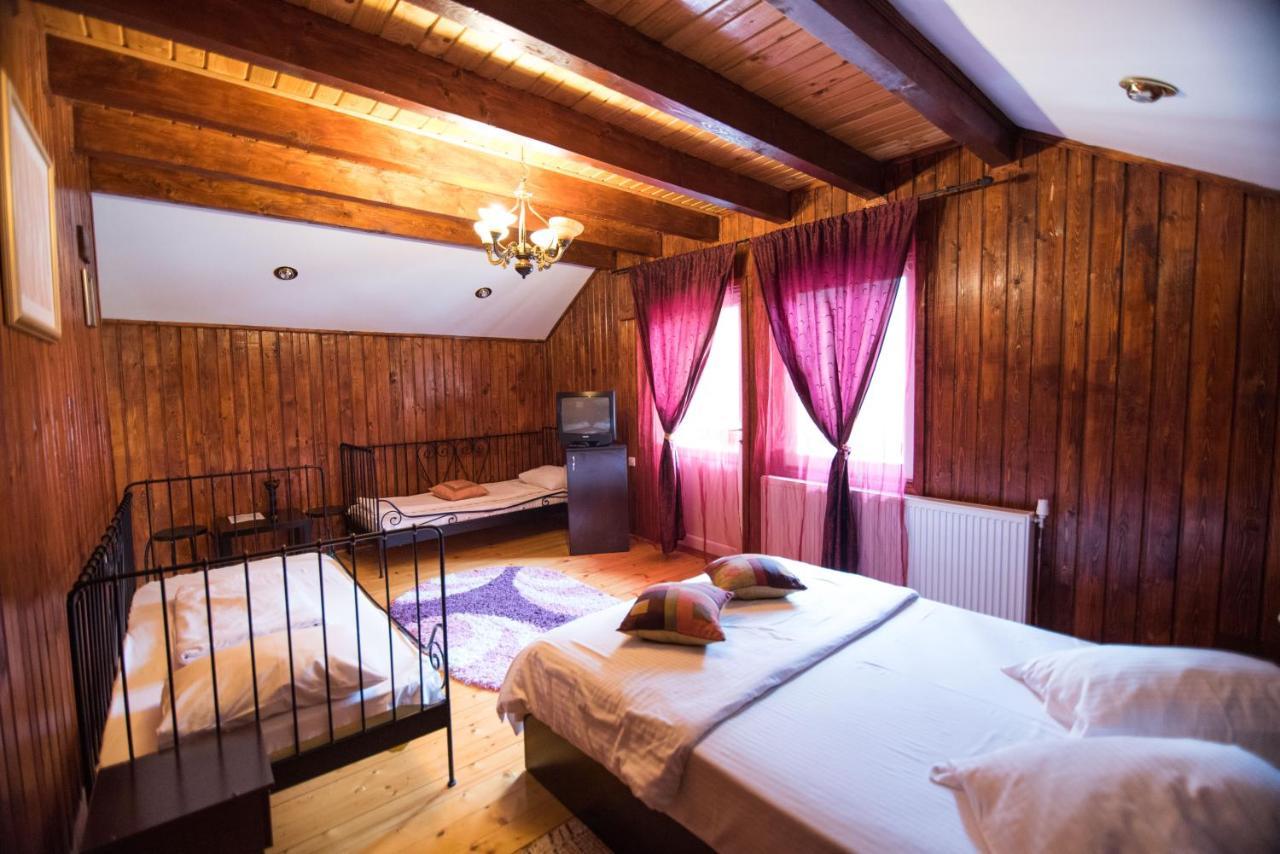 Casa Domneasca Villa Baia de Fier Luaran gambar